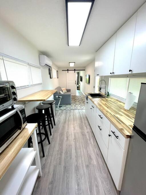 1Bed 1Bath Container Home Centrally Located Cypress Gardens 外观 照片